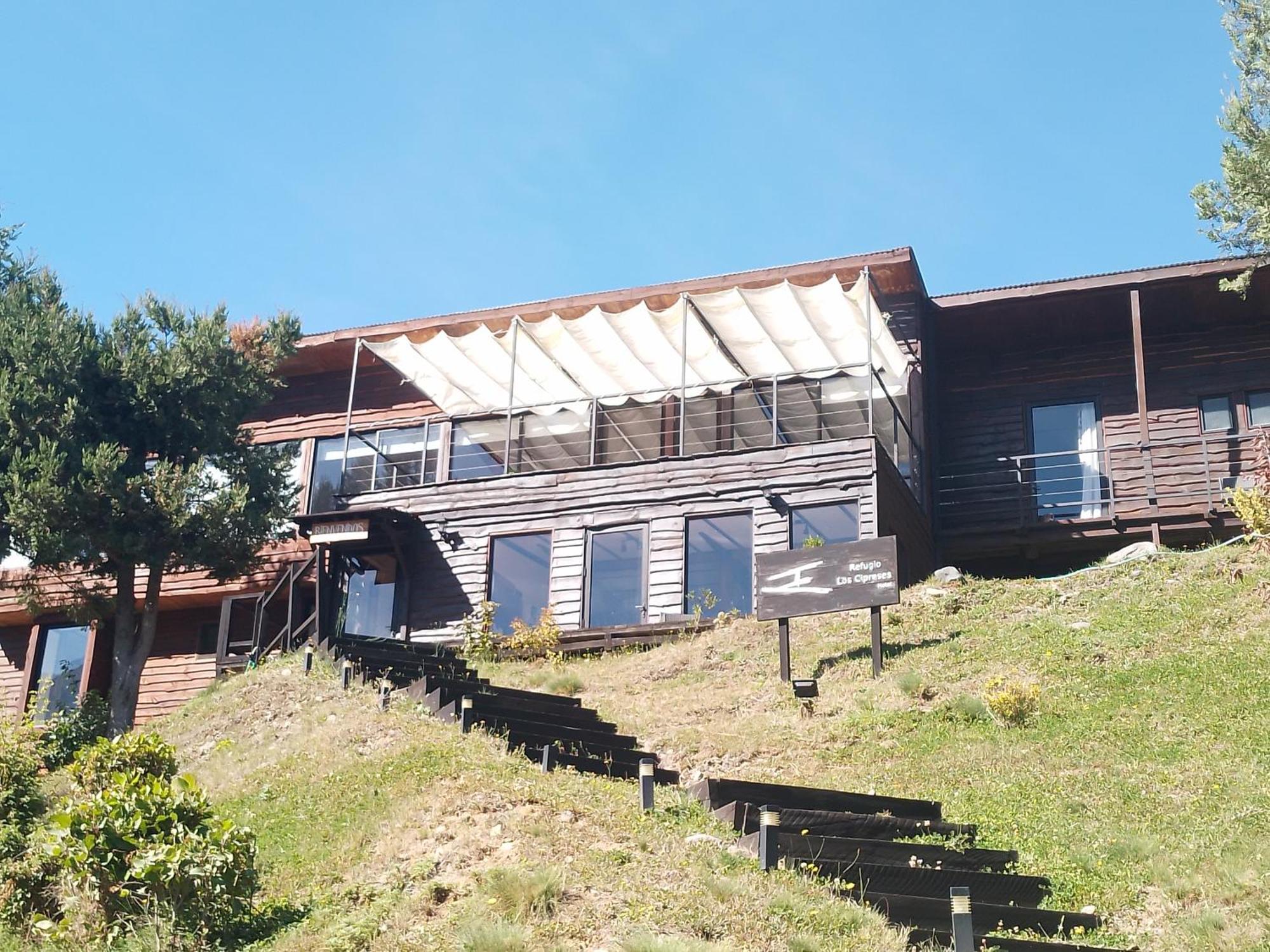 Refugio Los Cipreses Hotel Futaleufú Exterior foto